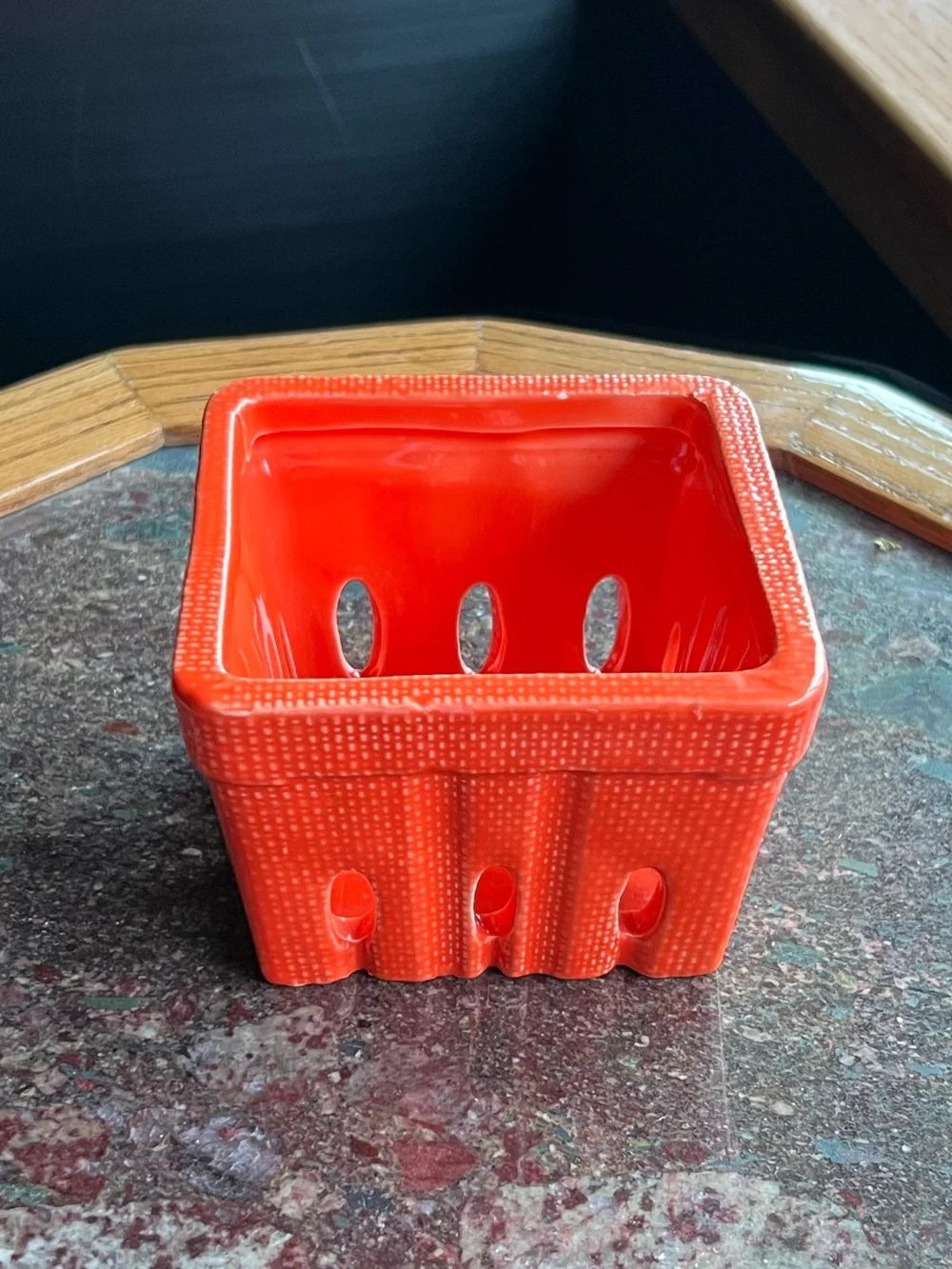 Ceramic Carton Berry Container